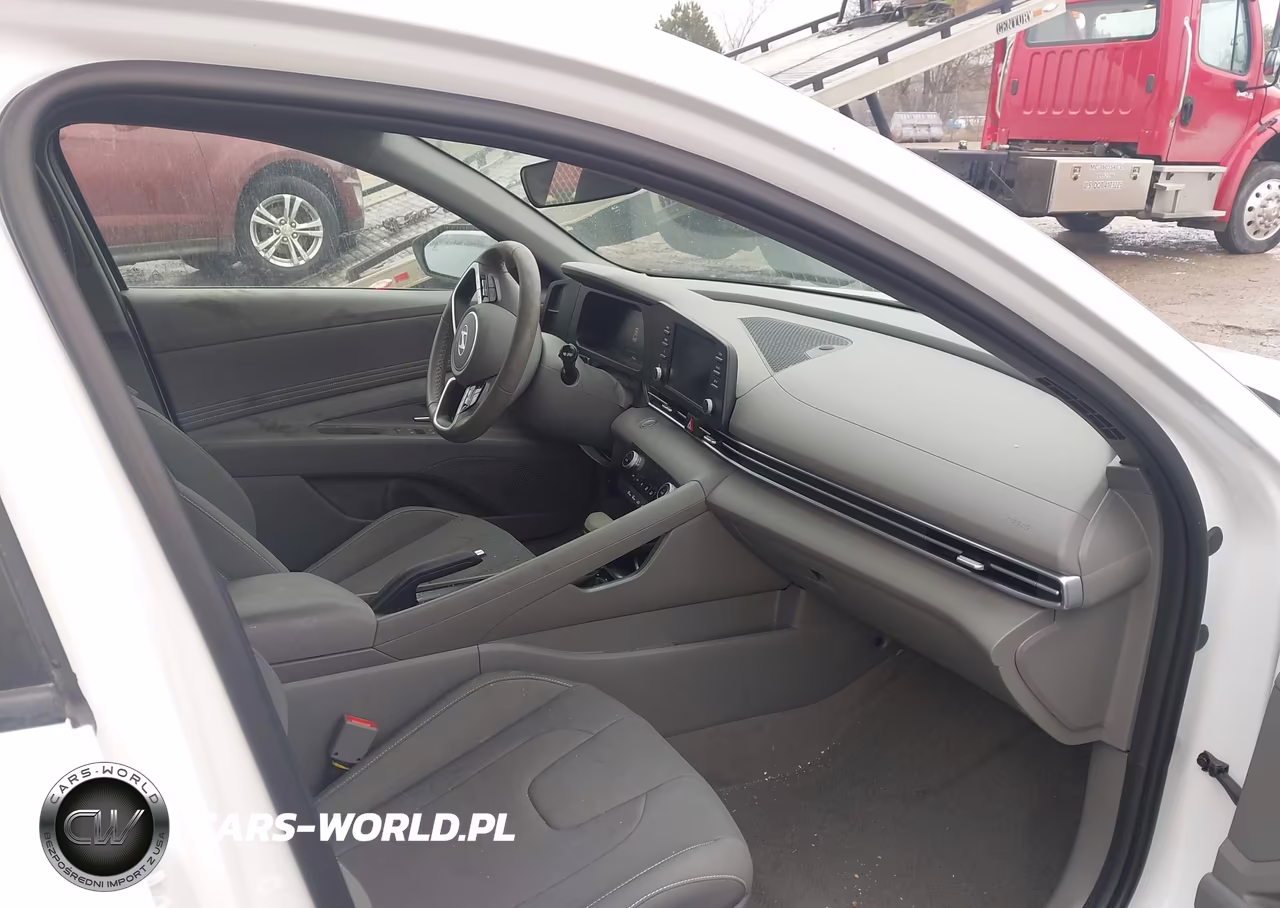 2025 Hyundai Elantra Sel Sport VIN:KMHLM4DGXSU994244 - 5