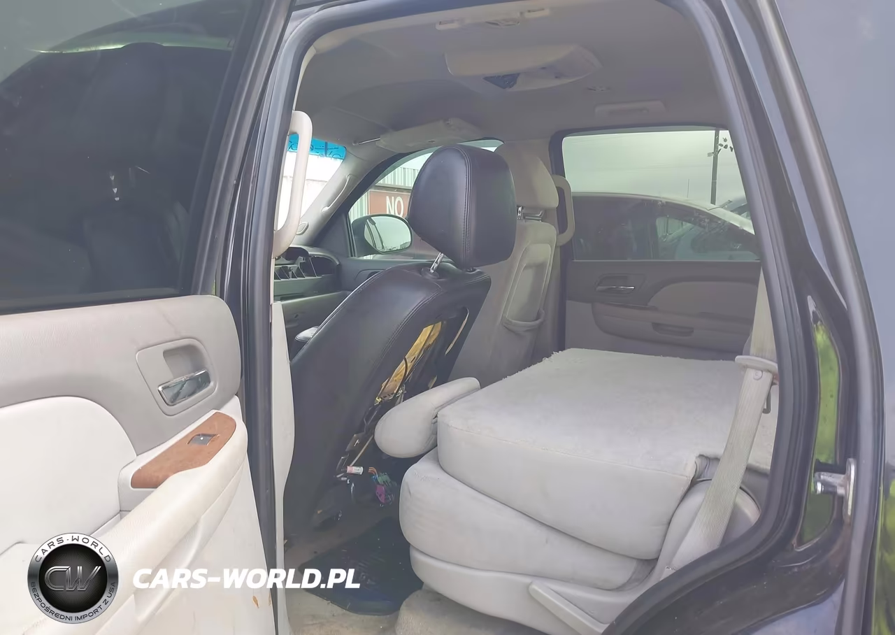 2007 GMC Yukon Sle VIN:1GKFC13057R229108 - 8