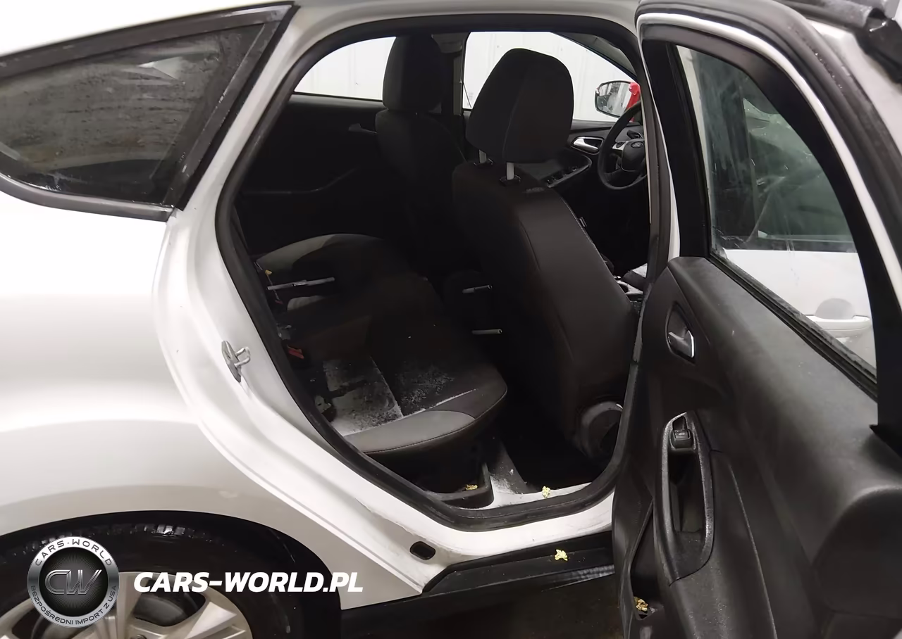 2013 Ford Focus Se VIN:1FADP3K25DL336217 - 8