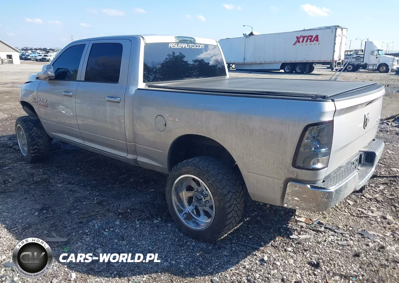 2018 Ram 3500 Tradesman 4X4 6'4 Box VIN:3C63R3CL3JG238990 - 3