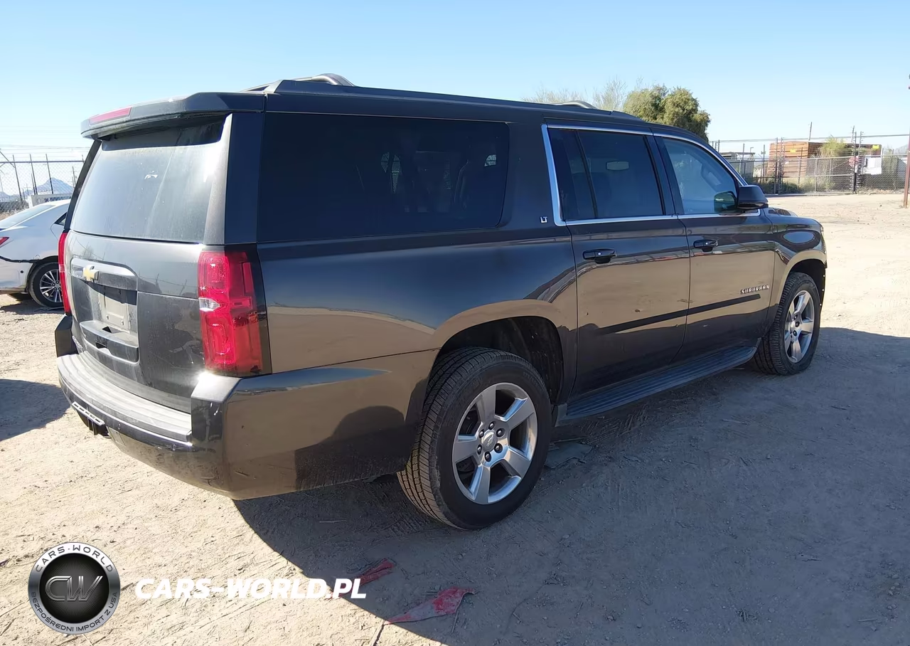 2017 Chevrolet Suburban Lt VIN:1GNSCHKC1HR291452 - 4