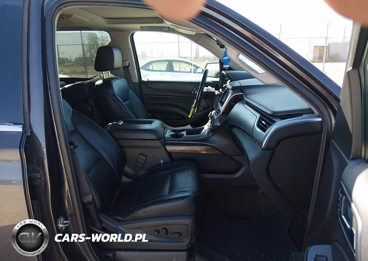 2017 Chevrolet Suburban Lt VIN:1GNSCHKC1HR291452 - 5