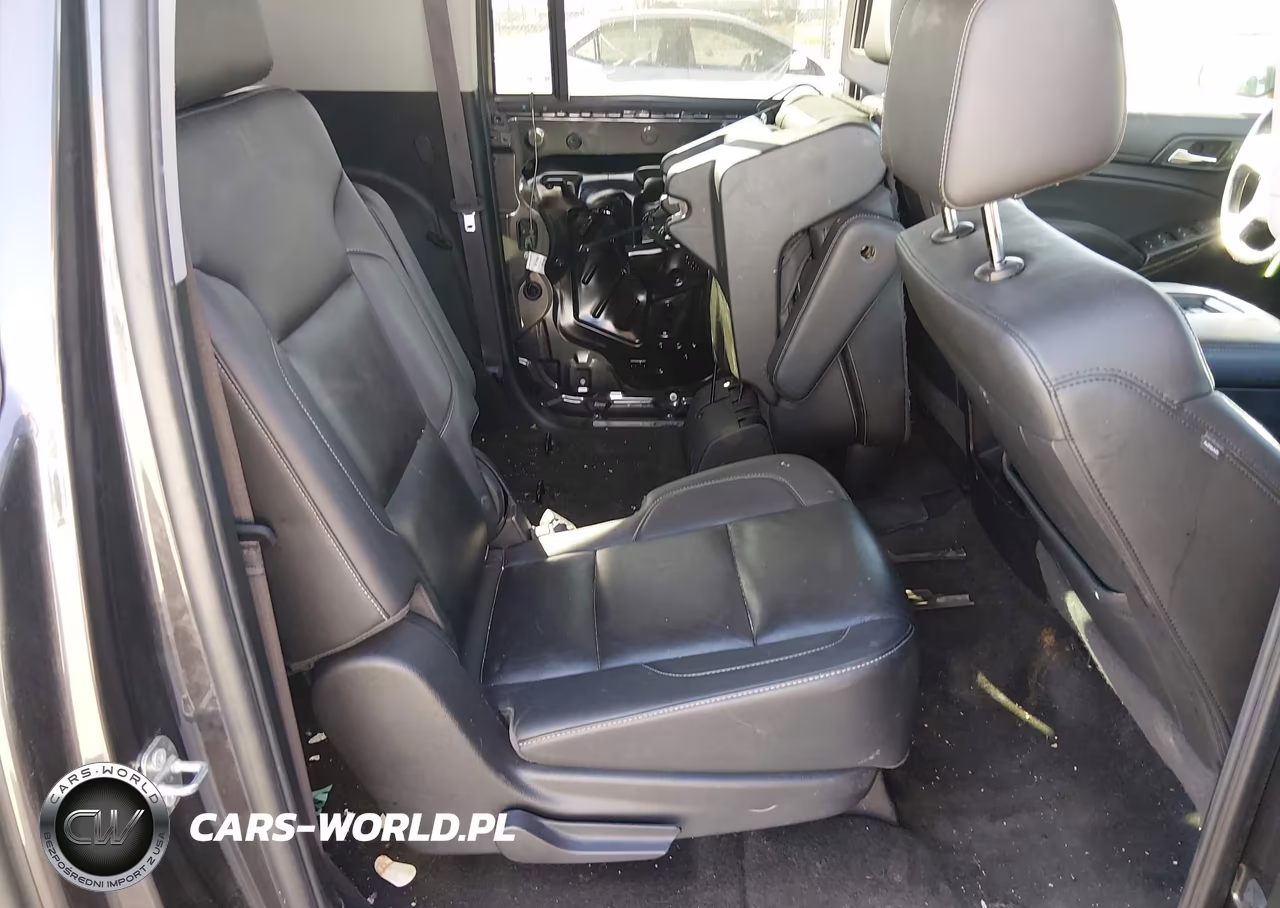 2017 Chevrolet Suburban Lt VIN:1GNSCHKC1HR291452 - 8