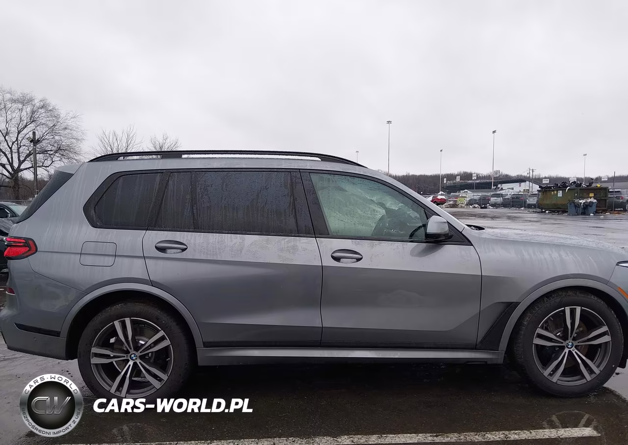 2026 BMW X7 xDrive40I VIN:5UX23EM01T9351506 - 13
