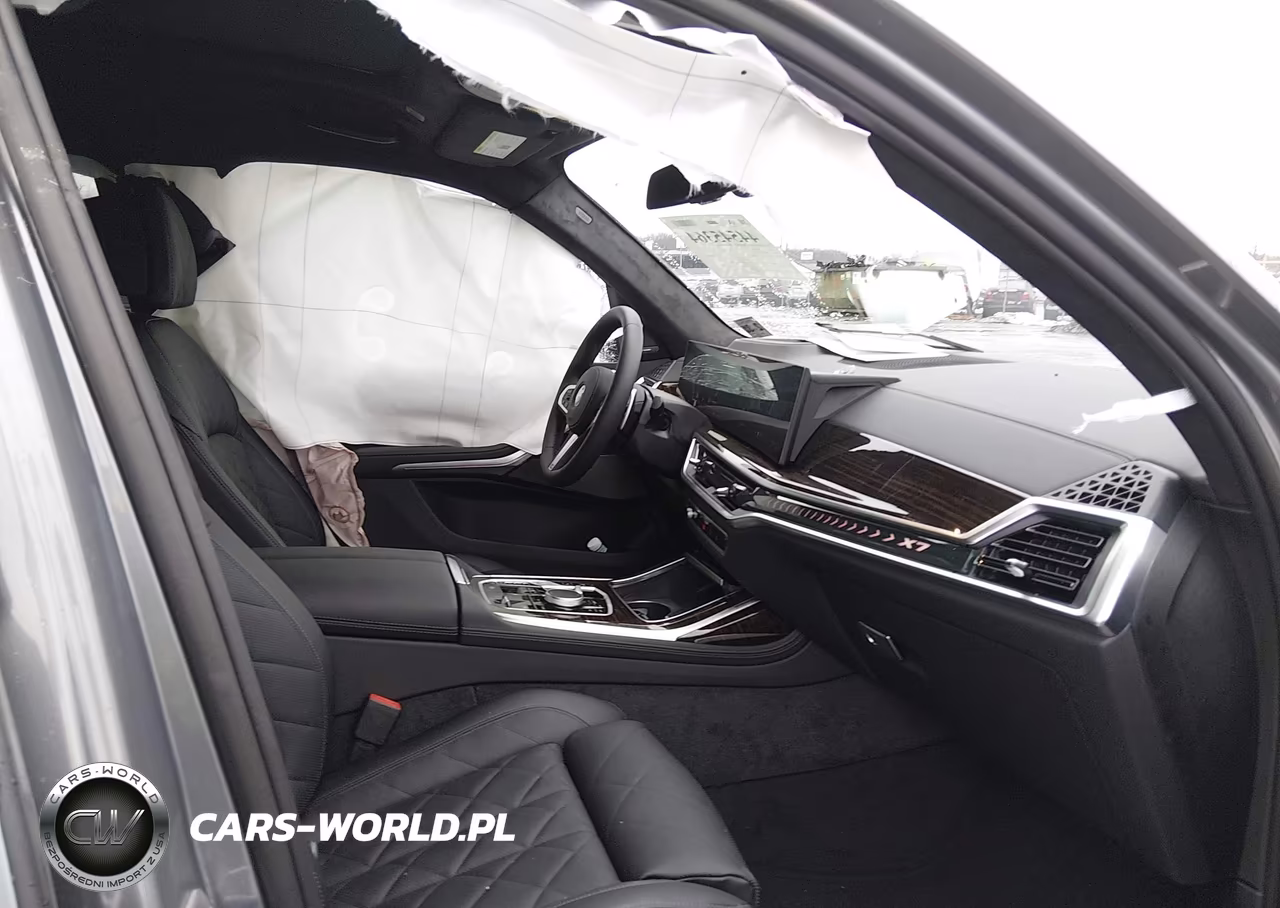 2026 BMW X7 xDrive40I VIN:5UX23EM01T9351506 - 5