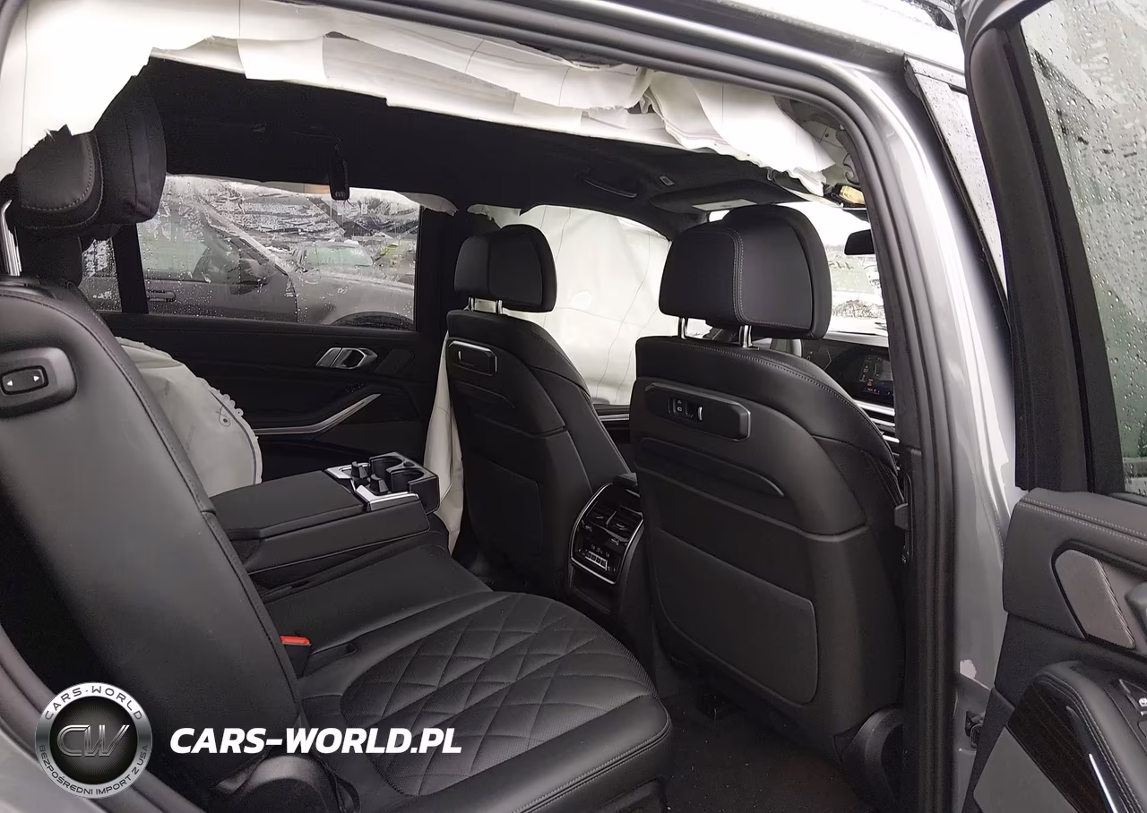 2026 BMW X7 xDrive40I VIN:5UX23EM01T9351506 - 8
