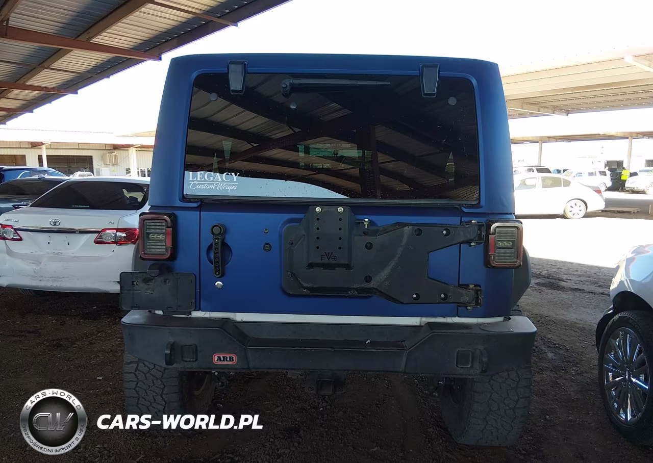 2015 Jeep Wrangler Unlimited Rubicon Hard Rock VIN:1C4BJWFG4FL544523 - 16