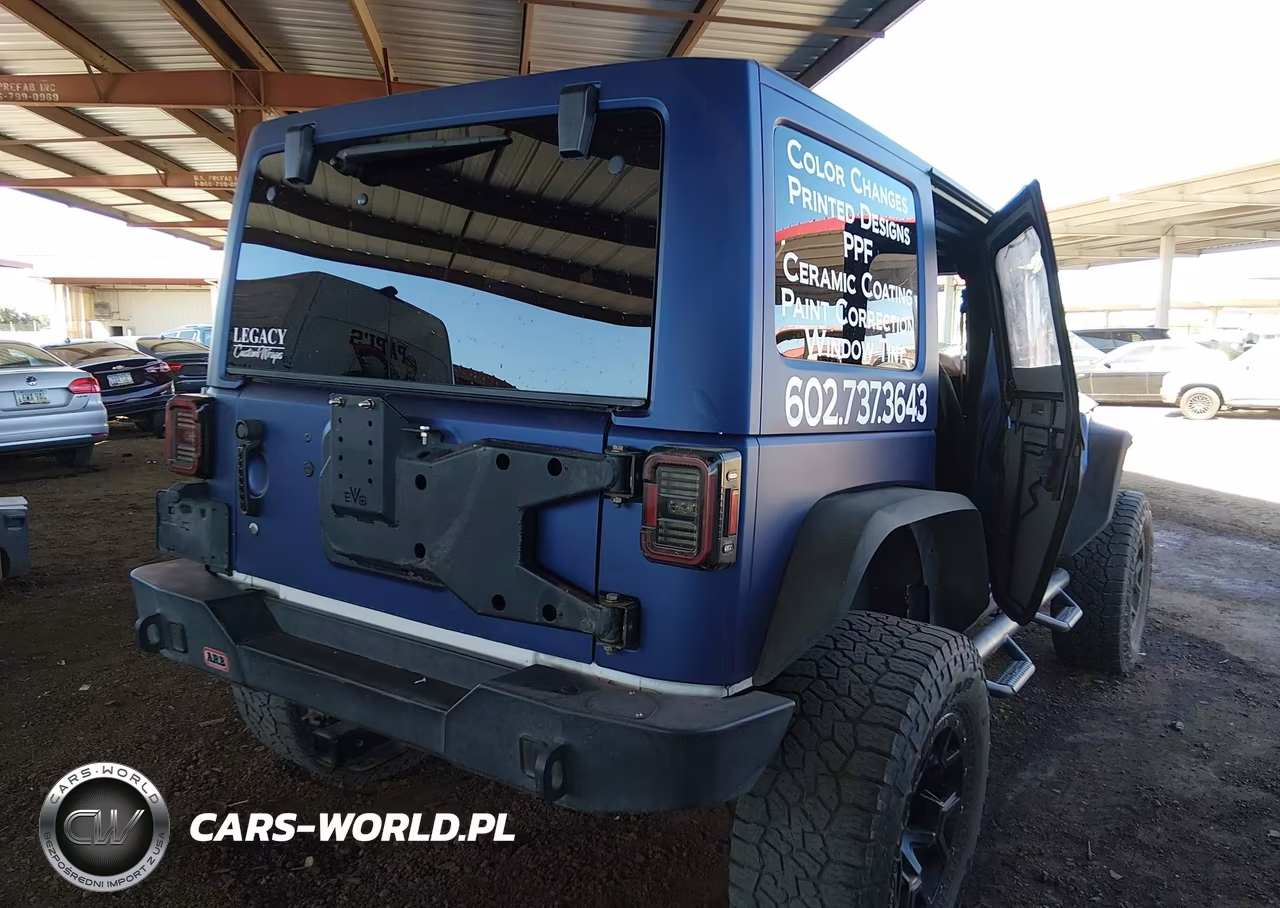 2015 Jeep Wrangler Unlimited Rubicon Hard Rock VIN:1C4BJWFG4FL544523 - 4