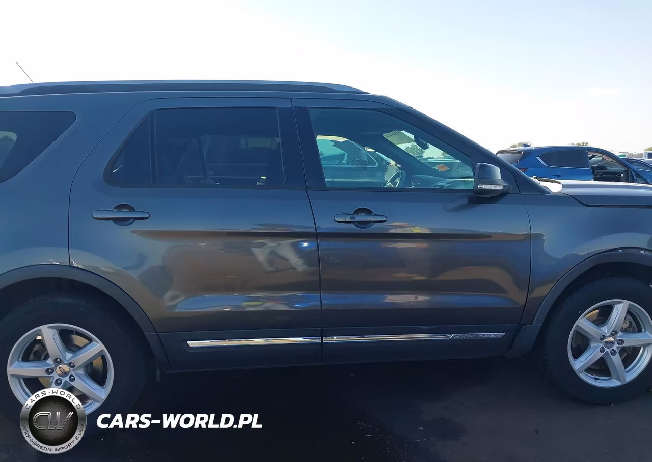 2018 Ford Explorer Xlt VIN:1FM5K7DH7JGB90375 - 14