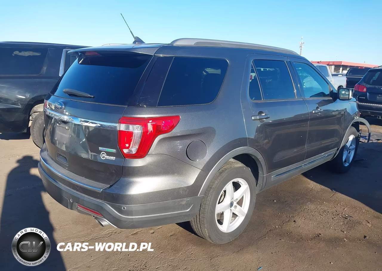 2018 Ford Explorer Xlt VIN:1FM5K7DH7JGB90375 - 4