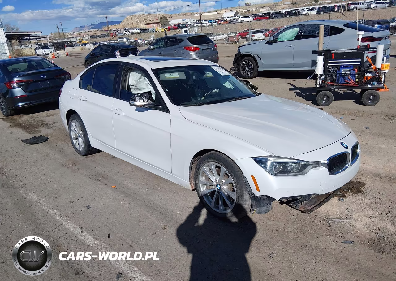 2018 BMW 320I xDrive – zdjęcie 1 z 17