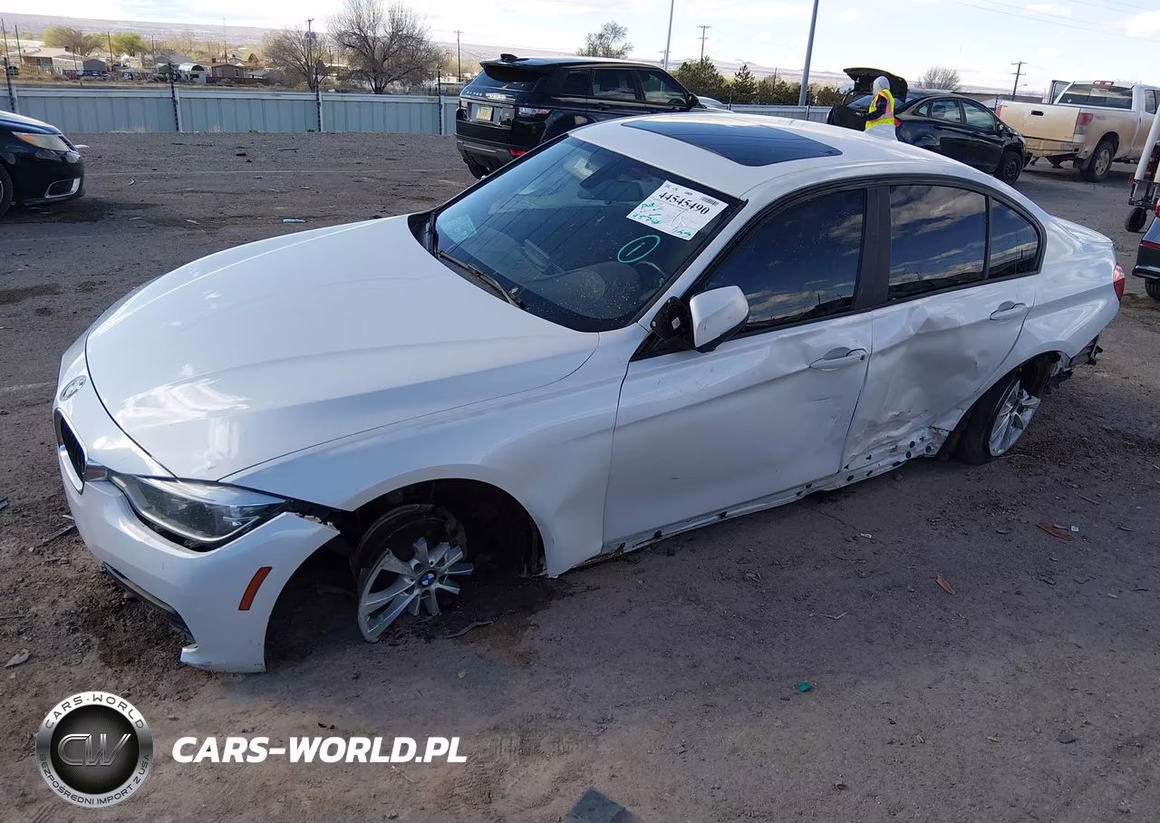 2018 BMW 320I xDrive VIN:WBA8E5G5XJNV03328 - 2