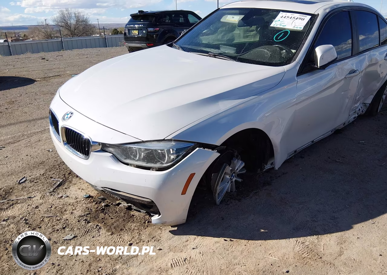 2018 BMW 320I xDrive VIN:WBA8E5G5XJNV03328 - 6