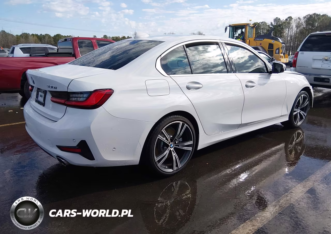 2021 BMW 330I VIN:3MW5R1J02M8B91154 - 4