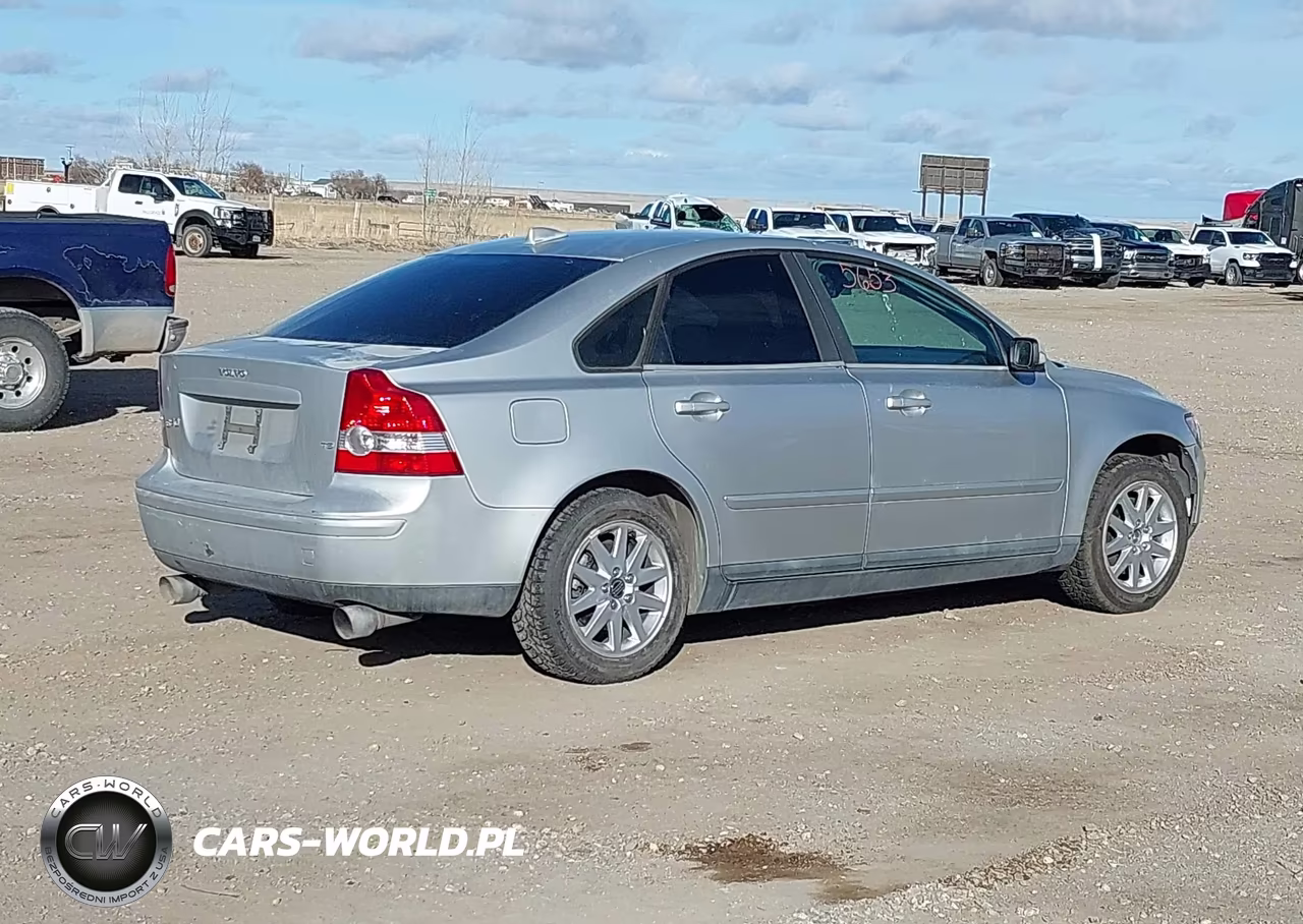 2006 Volvo S40 T5 VIN:YV1MS682562152612 - 4