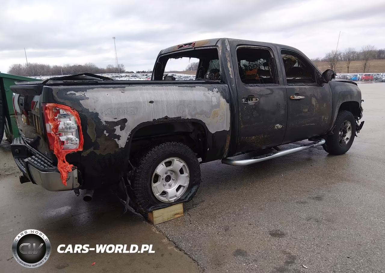 2010 Chevrolet Silverado 1500 Lt VIN:3GCRKSE37AG156050 - 4