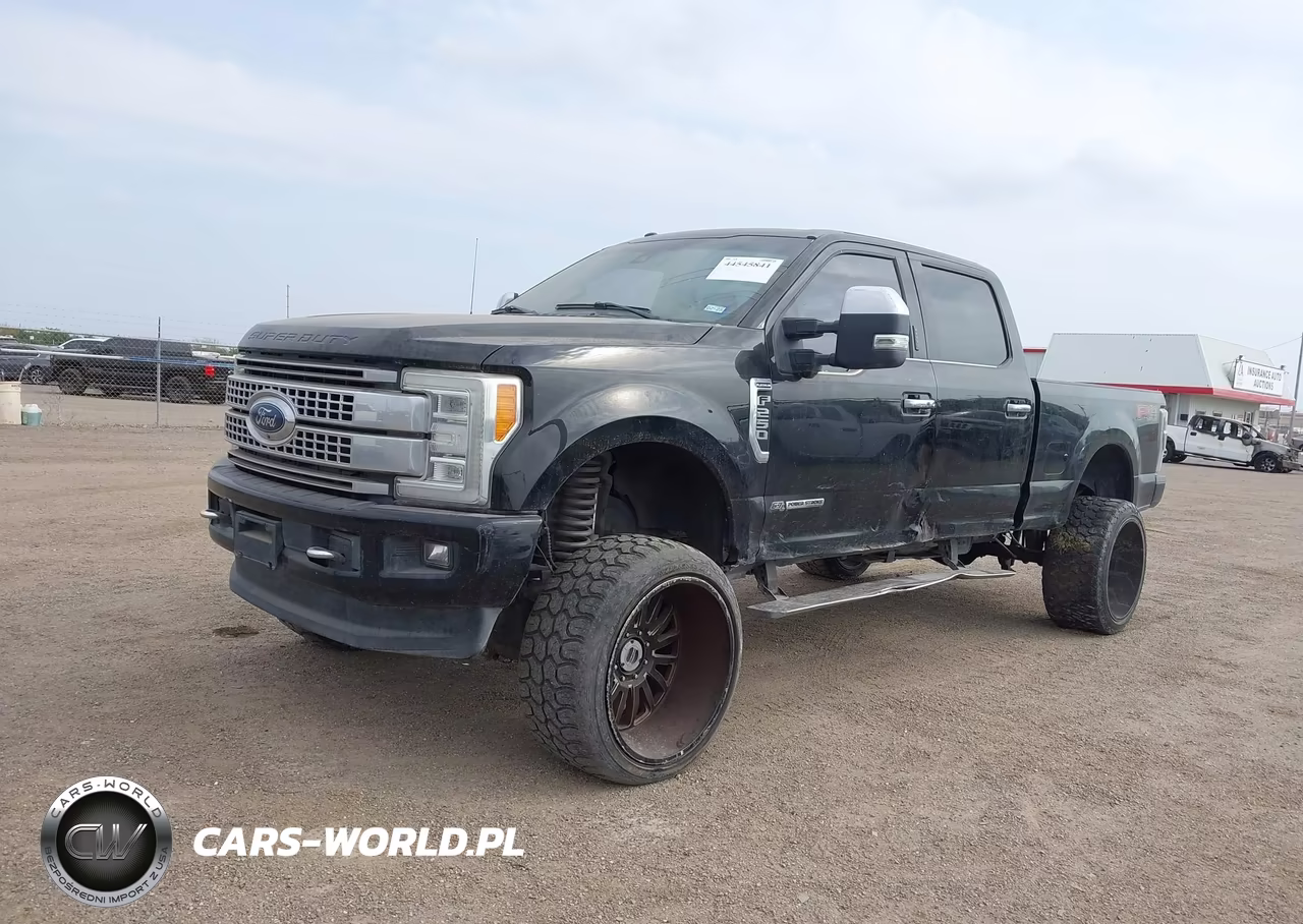 2017 Ford F-250 Platinum VIN:1FT7W2BT9HEE32262 - 2