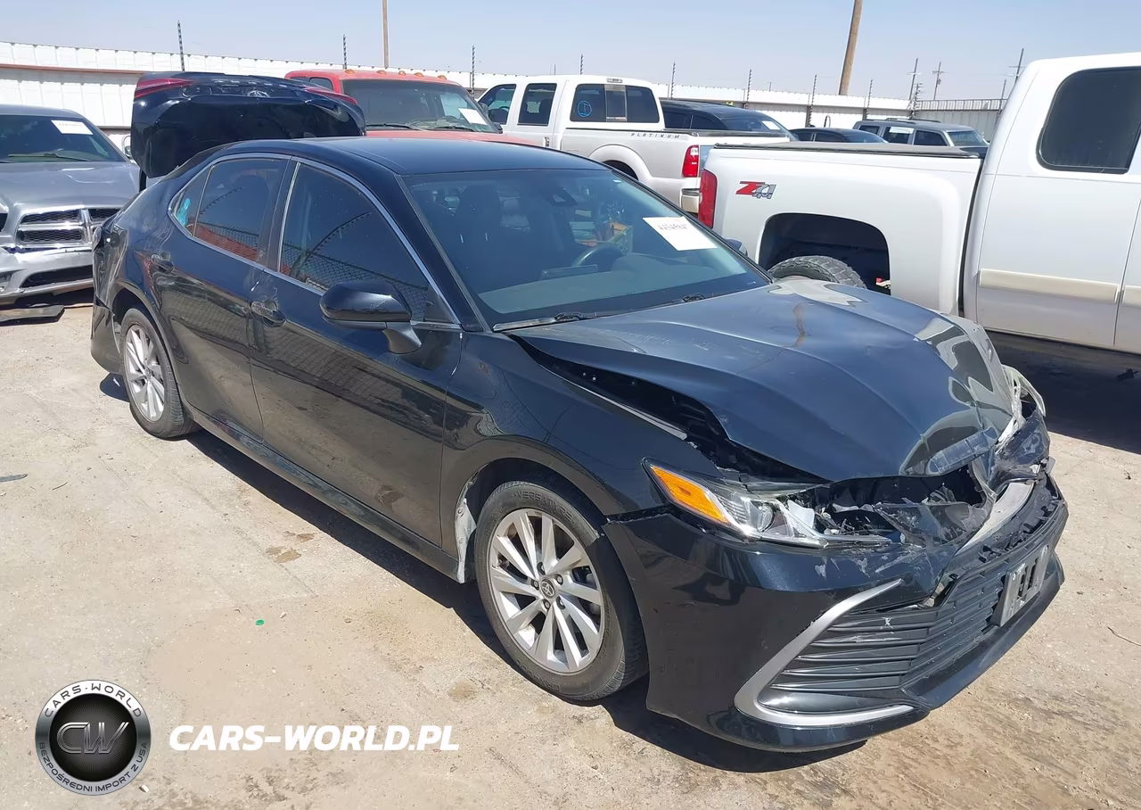2021 Toyota Camry Le