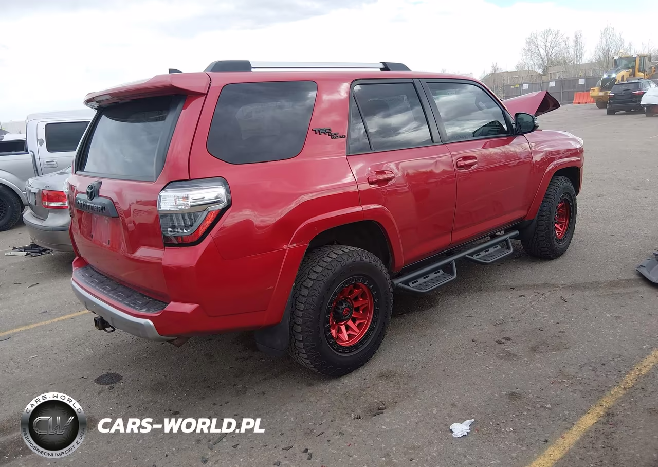 2018 Toyota 4Runner Trd Off Road Premium VIN:JTEBU5JRXJ5521122 - 4