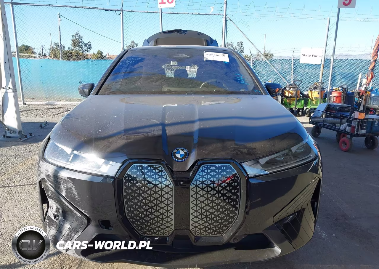 2025 BMW Ix xDrive50 VIN:WB523CF01SCT07778 - 12