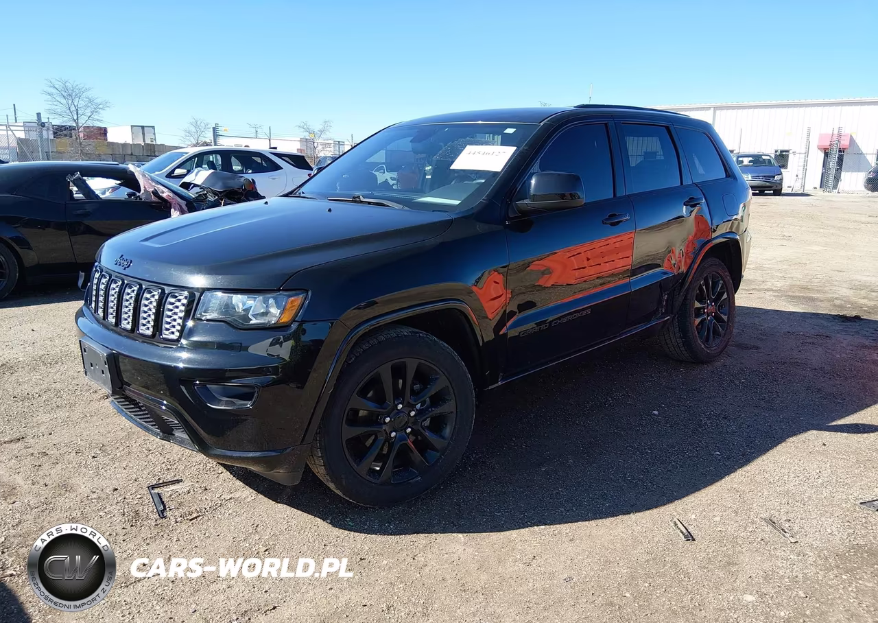 2018 Jeep Grand Cherokee Altitude 4X4 VIN:1C4RJFAG8JC137495 - 2