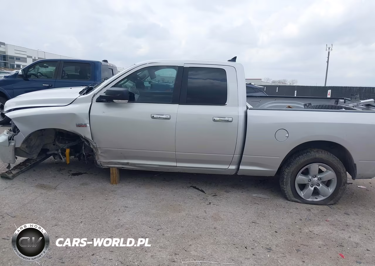 2017 Ram 1500 Big Horn 4X2 6'4 Box VIN:1C6RR6GTXHS590327 - 15
