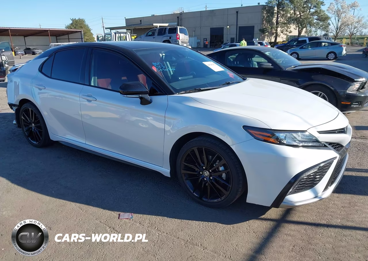 2023 Toyota Camry Xse – zdjęcie 1 z 17