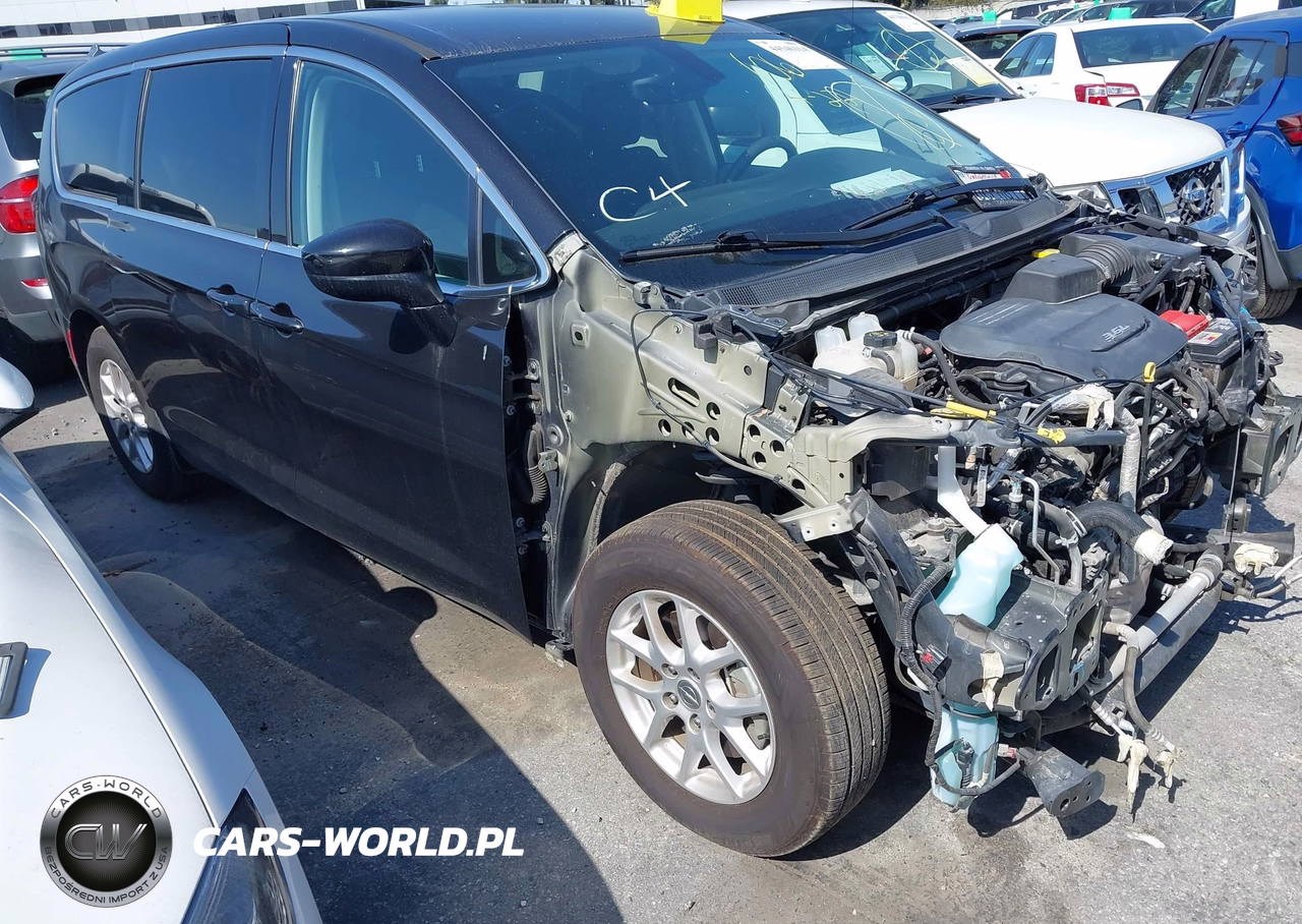 2017 Chrysler Pacifica Touring