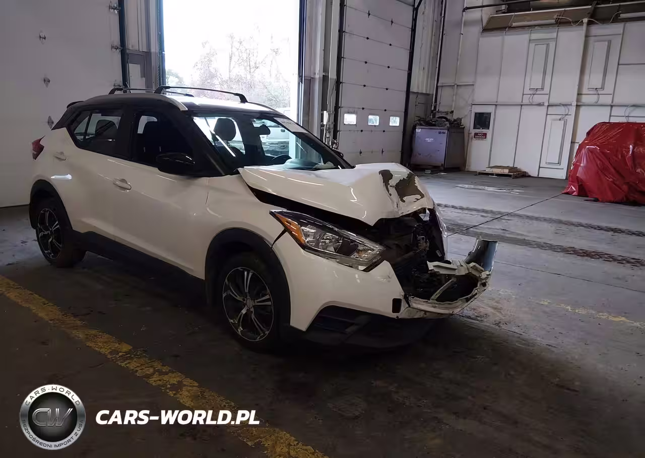 2018 Nissan Kicks Sv