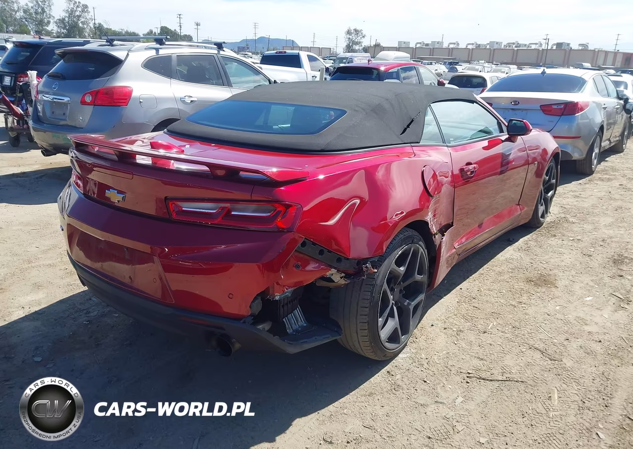 2017 Chevrolet Camaro 2Lt VIN:1G1FD3DS5H0103365 - 4