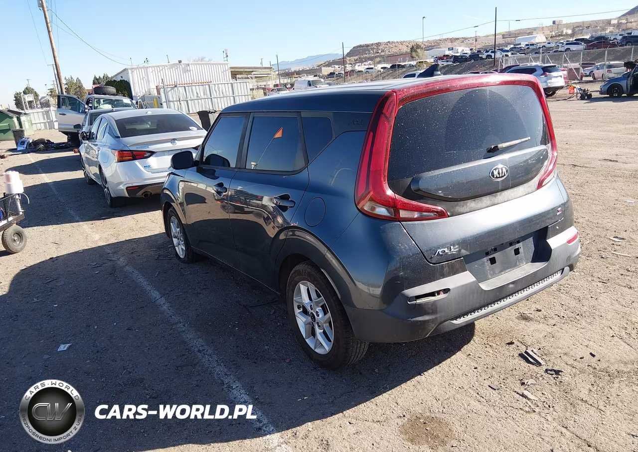 2020 Kia Soul S VIN:KNDJ23AUXL7117226 - 3