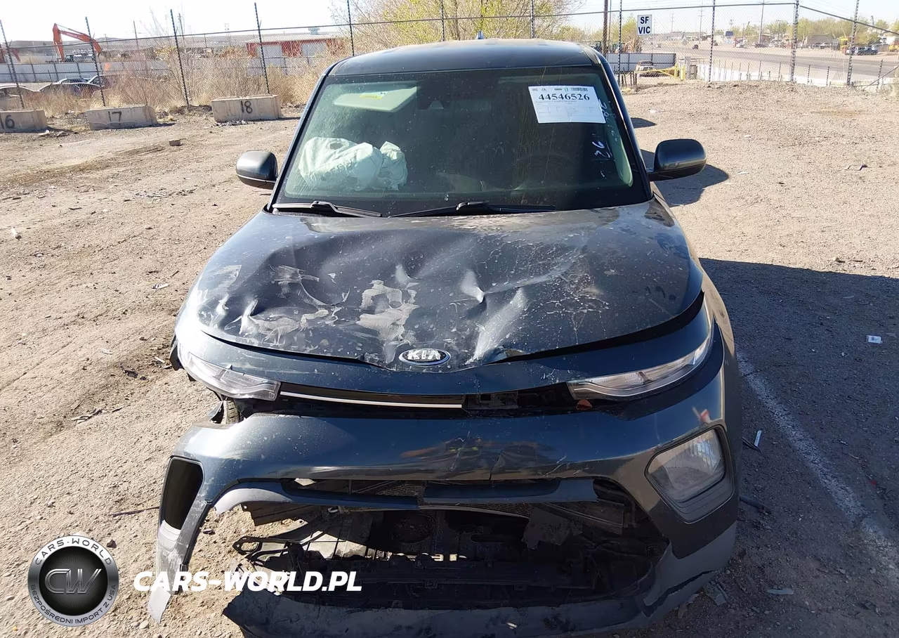 2020 Kia Soul S VIN:KNDJ23AUXL7117226 - 6