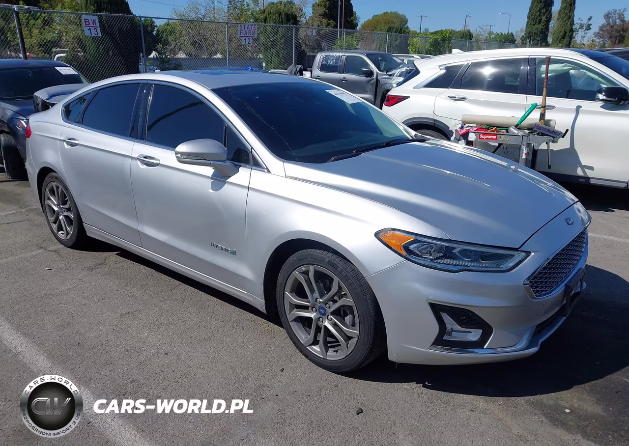 2019 Ford Fusion Hybrid Titanium