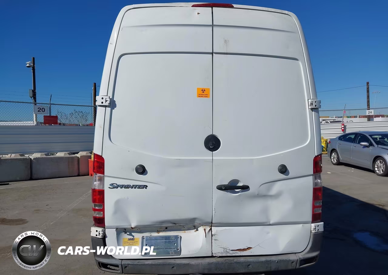 2010 Mercedes-Benz Sprinter Van 2500 High Roof VIN:WD3PE8CC8A5463412 - 15