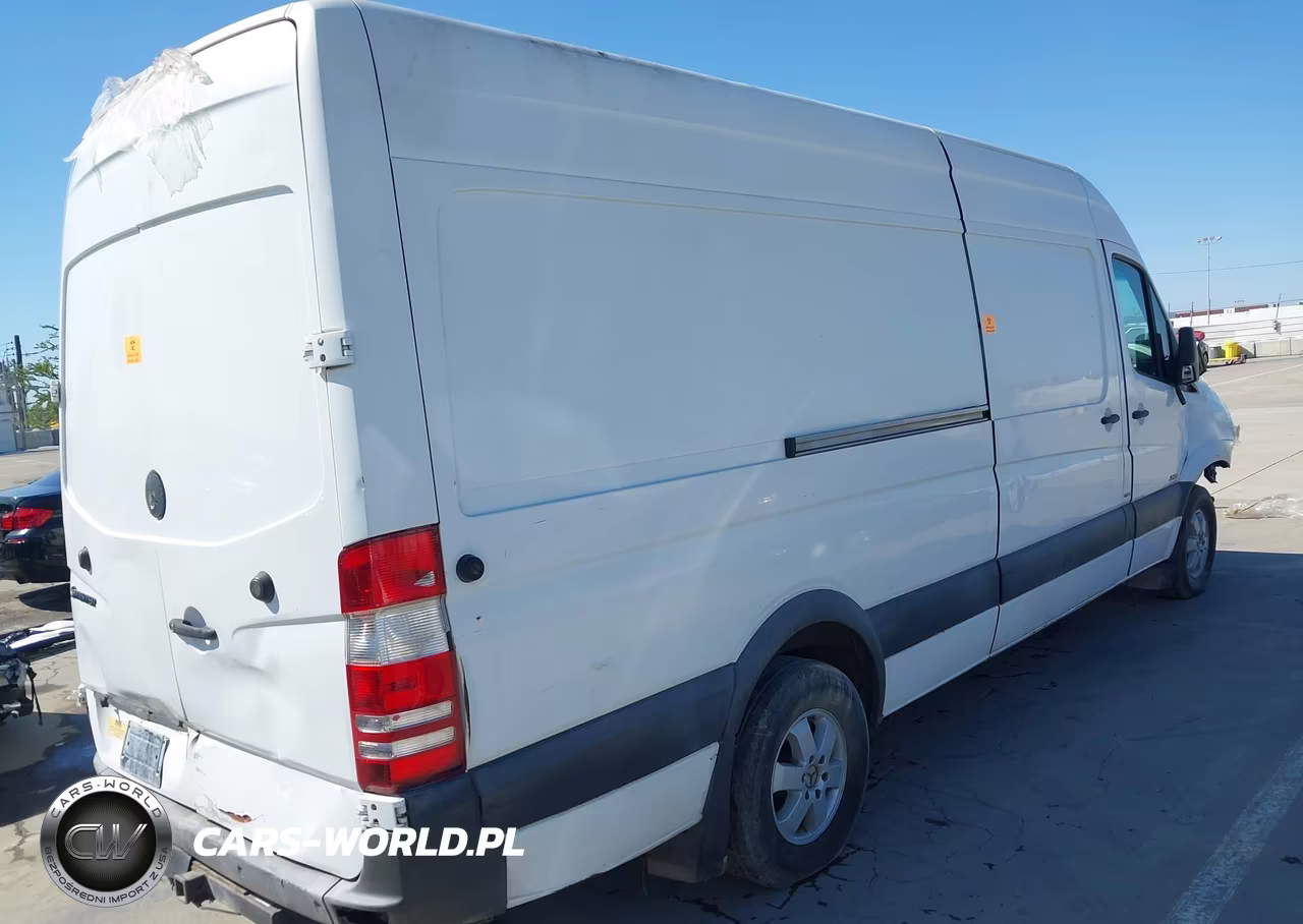 2010 Mercedes-Benz Sprinter Van 2500 High Roof VIN:WD3PE8CC8A5463412 - 4