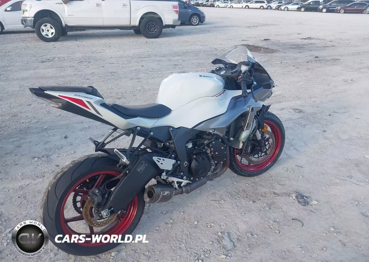 2025 Kawasaki Zx636 K VIN:JKBZXJK19SA009586 - 4