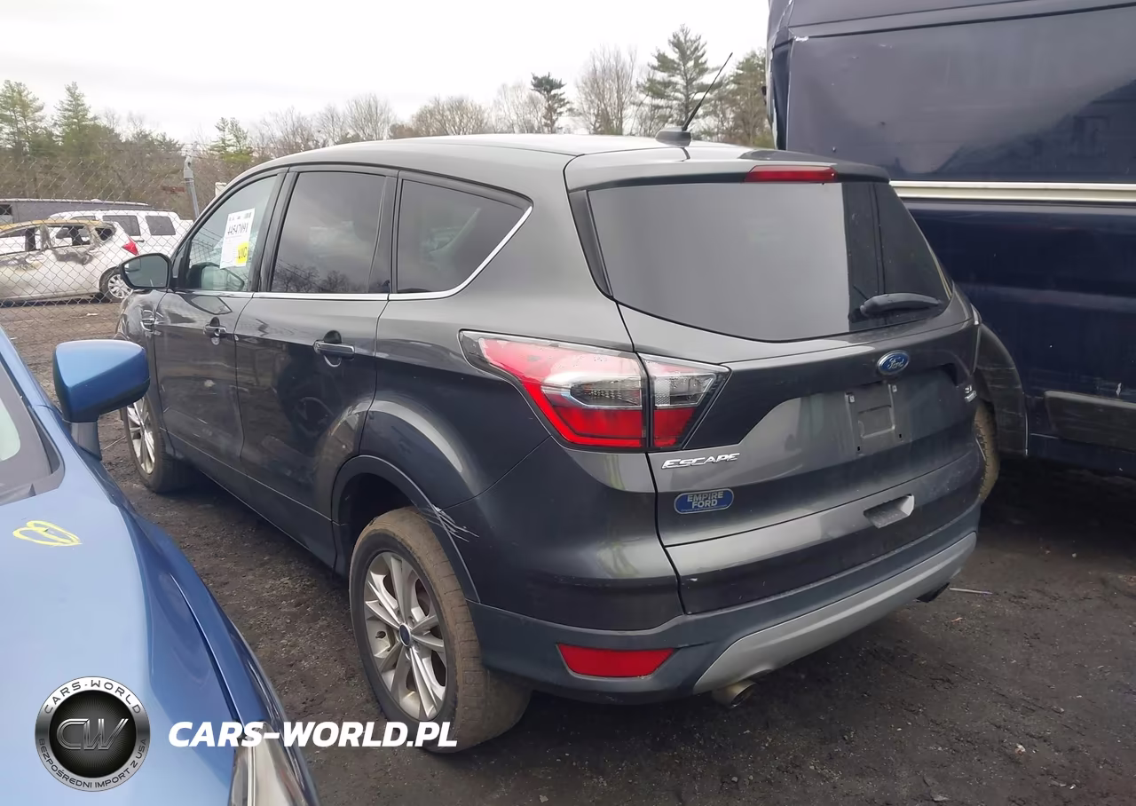 2017 Ford Escape Se VIN:1FMCU9GD8HUA97785 - 3