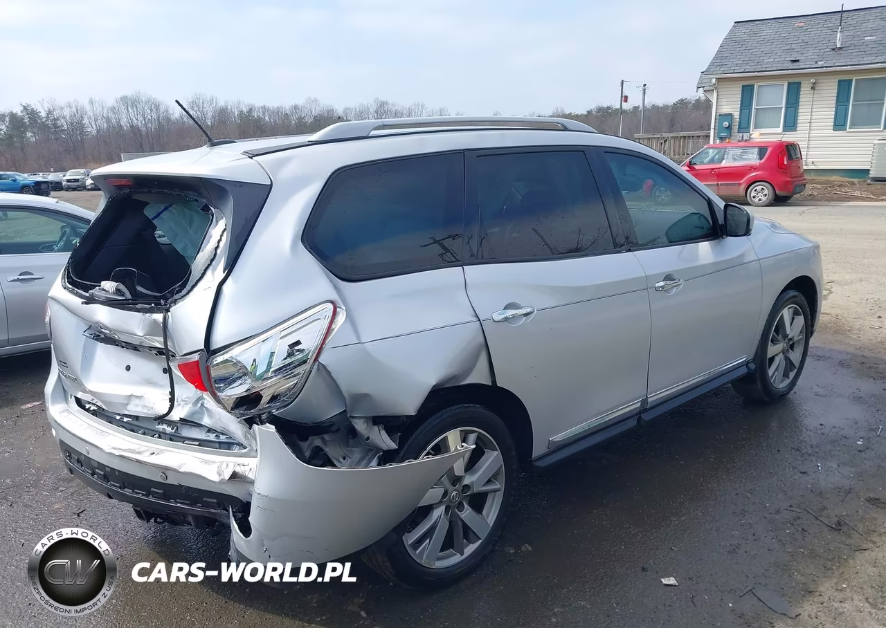 2014 Nissan Pathfinder Platinum VIN:5N1AR2MN1EC666345 - 4