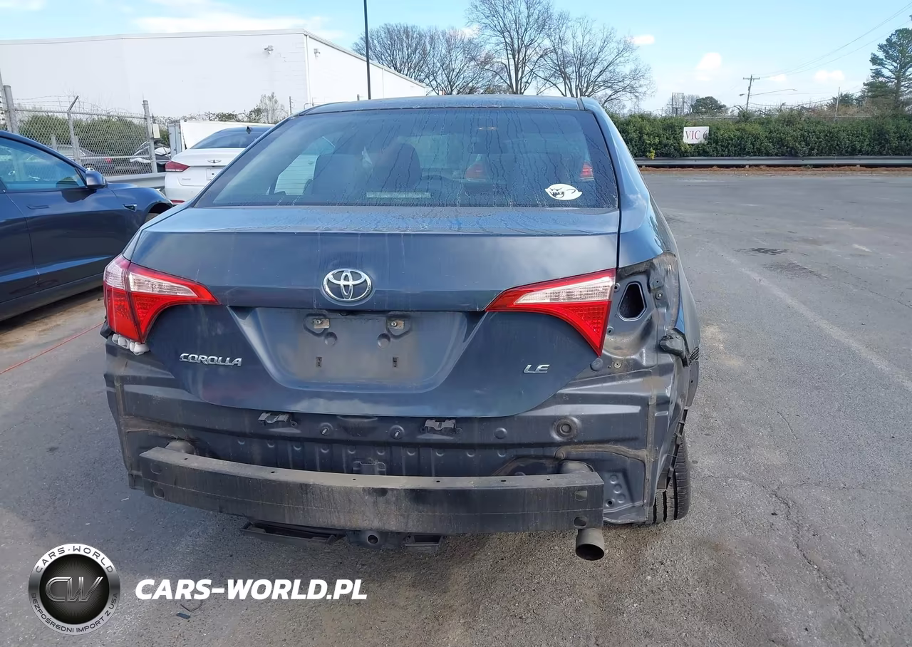 2018 Toyota Corolla Le VIN:5YFBURHE1JP756753 - 17