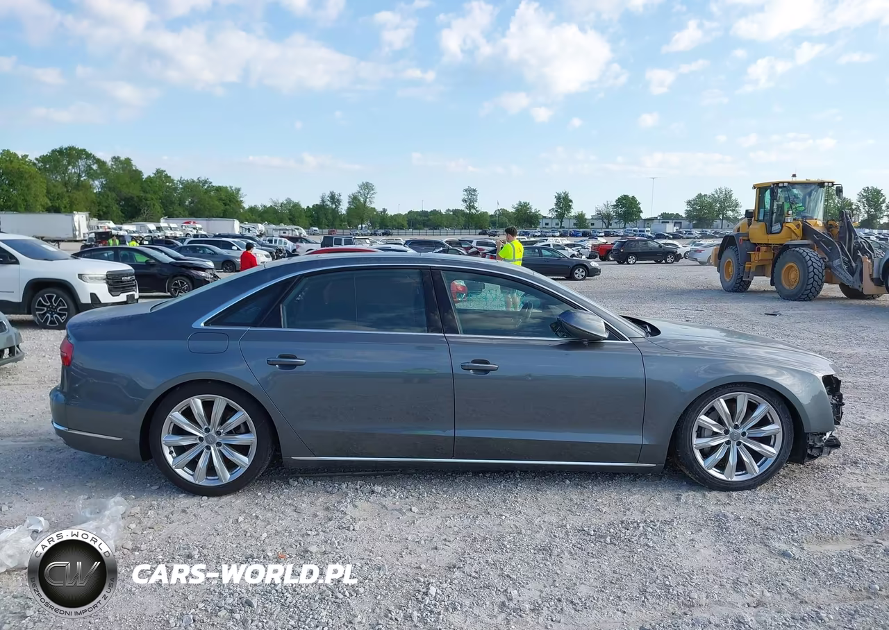 2016 Audi A8 L 3.0T VIN:WAU34AFD9GN009422 - 13