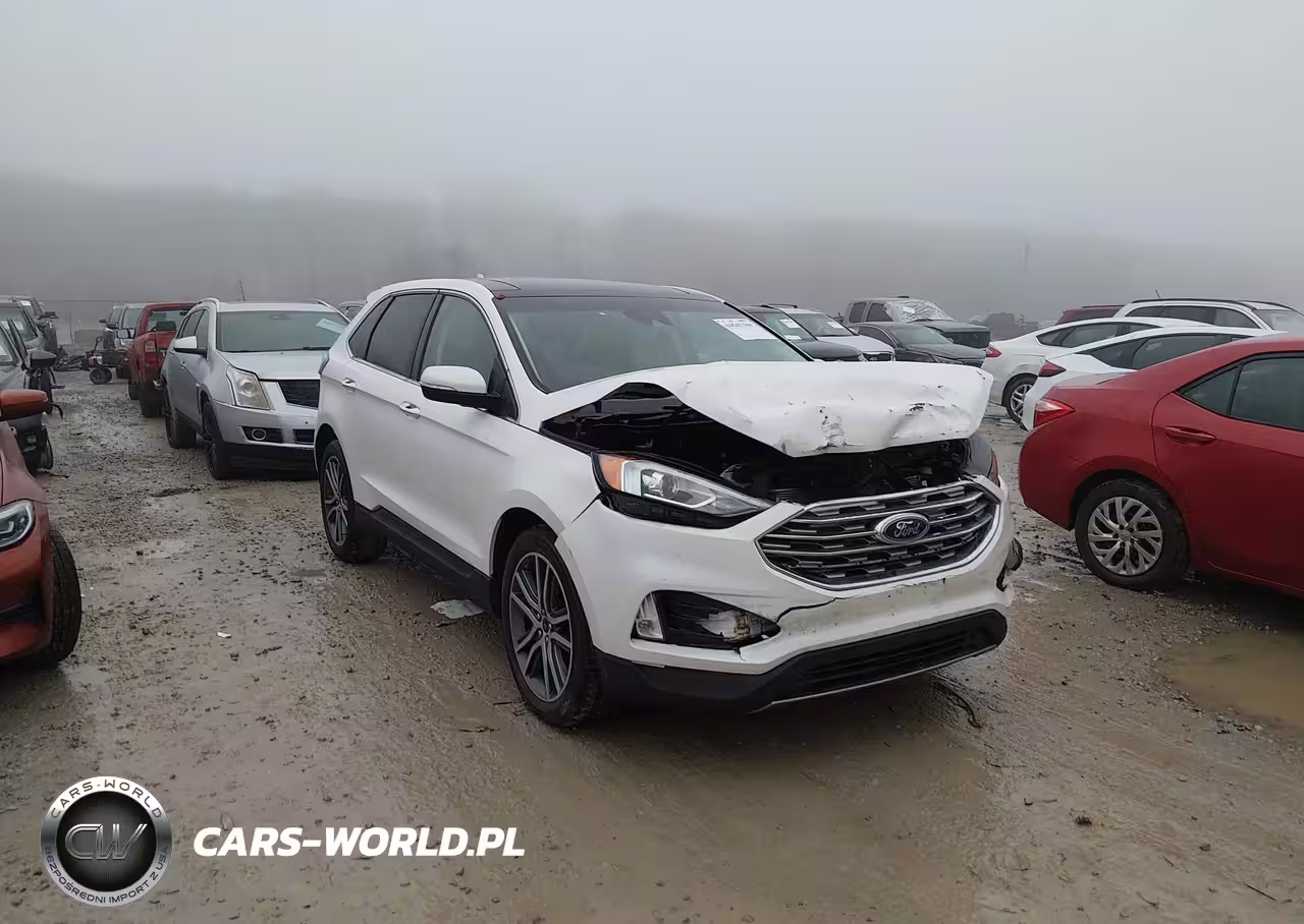 2019 Ford Edge Titanium