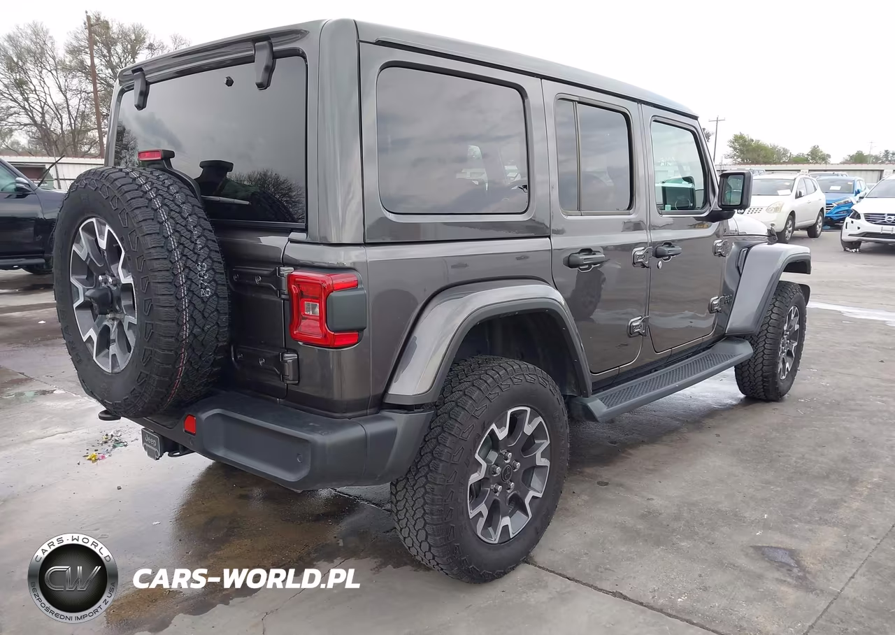 2025 Jeep Wrangler 4-Door Sahara 4X4 VIN:1C4PJXEN1SW634426 - 4
