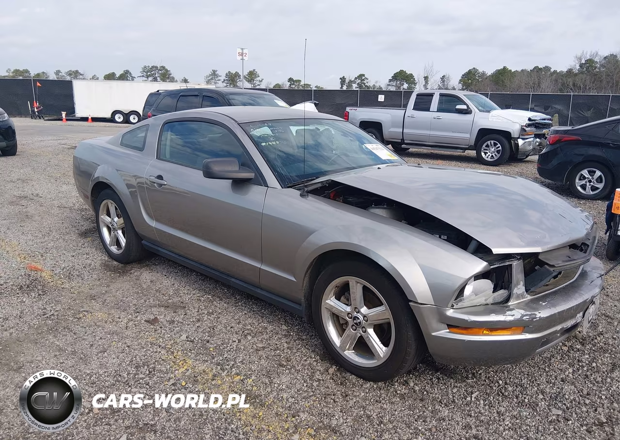 2008 Ford Mustang V6 Deluxe-V6 Premium