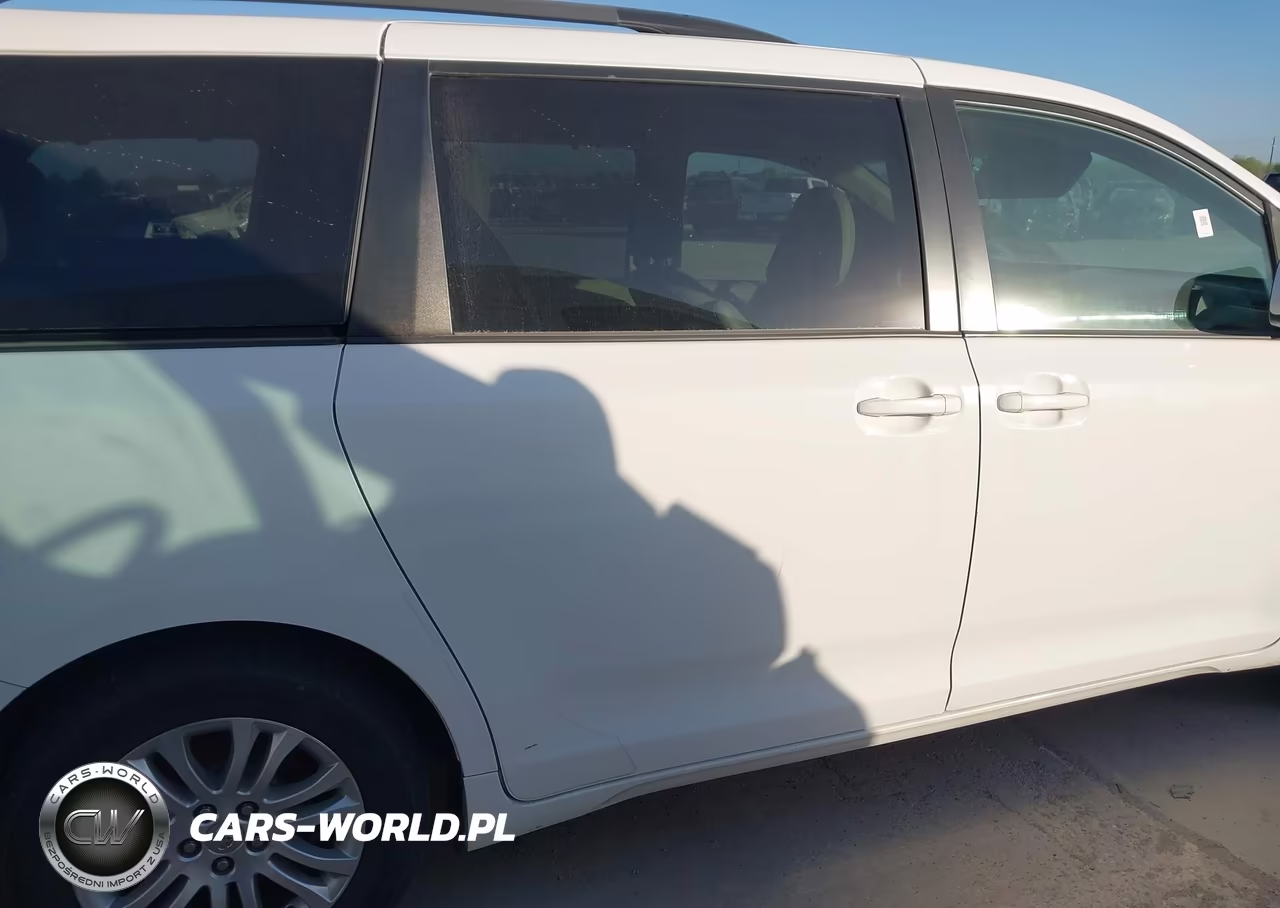 2014 Toyota Sienna Xle V6 8 Passenger VIN:5TDYK3DC3ES502461 - 12