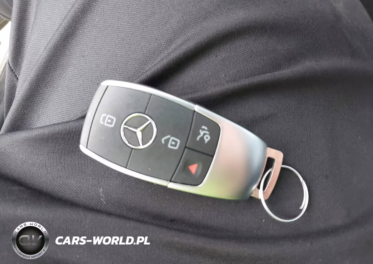 2019 Mercedes-Benz C 300 4Matic VIN:55SWF8EB3KU315587 - 11