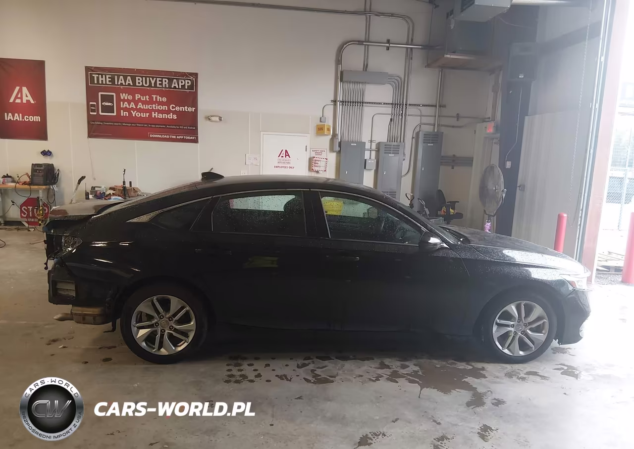 2018 Honda Accord Lx VIN:1HGCV1F1XJA161344 - 14