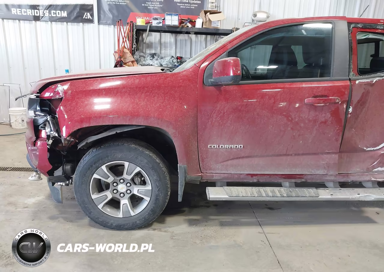 2018 Chevrolet Colorado Z71 VIN:1GCHSDEN9J1249904 - 14