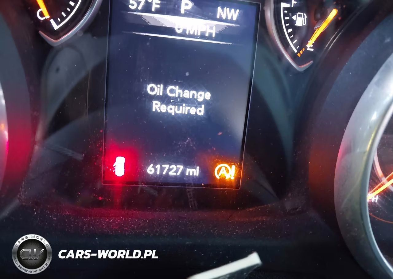 2018 Jeep Wrangler Unlimited Sport 4X4 VIN:1C4HJXDG6JW157398 - 15