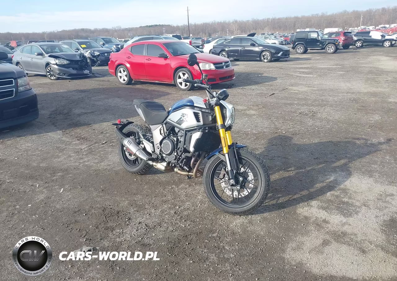 2022 Moto Cf700-2Us 700Cl-X