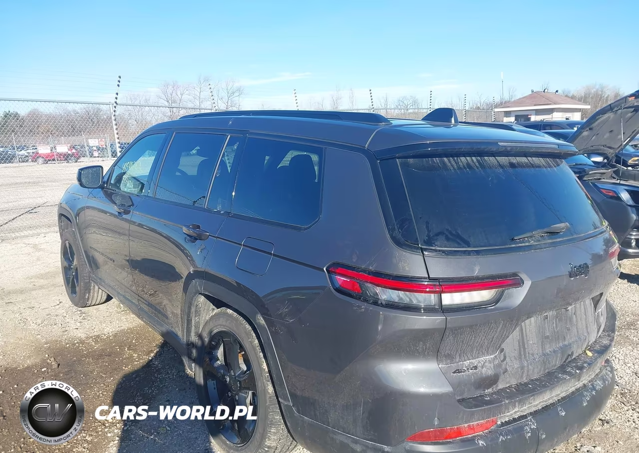 2024 Jeep Grand Cherokee L Altitude X 4X4 VIN:1C4RJKAG6R8610379 - 3